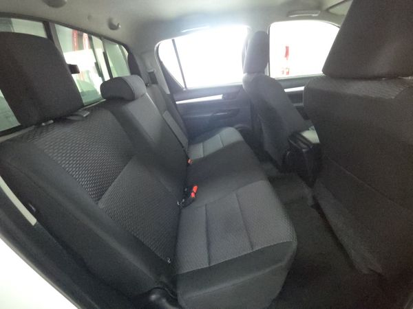 2021-Toyota-Hilux-Hilux-Double-Cab-24GD6-4X4-RAI-MT image:20