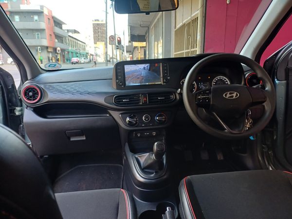 2024-Hyundai-Grand-i10-10-Fluid image:16