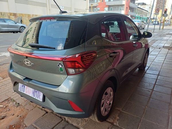 2024-Hyundai-Grand-i10-10-Fluid image:5