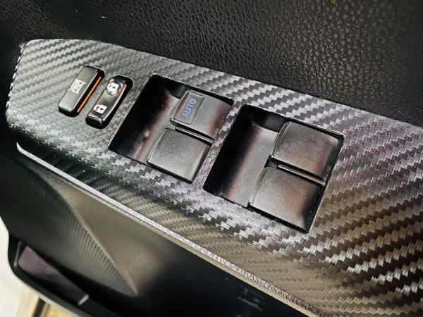 2015-Toyota-RAV4-22-D-VX-Auto image:14