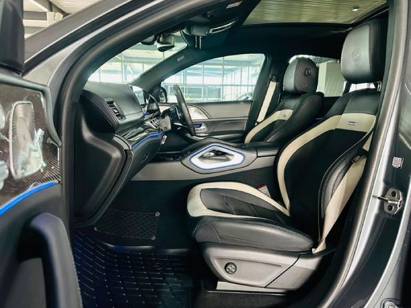 2021-Mercedes-AMG-GLE-63-S-AMG-Coupe-4Matic image:4