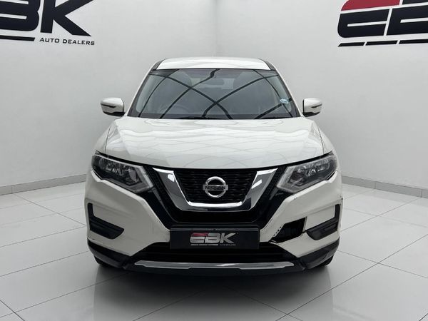 2019-Nissan-X-Trail-16-dCi-Visia-7-seat image:1