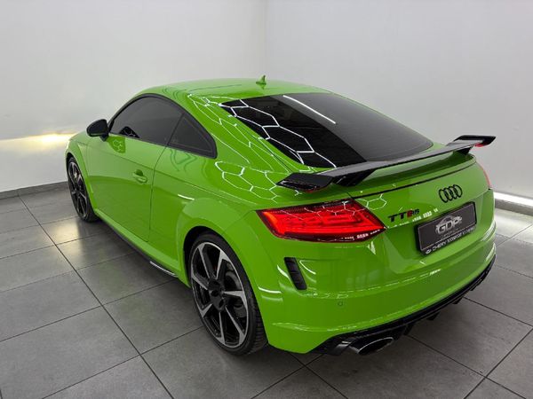 2022-Audi-TT-RS-Coupe-quattro-Auto-294kW image:16