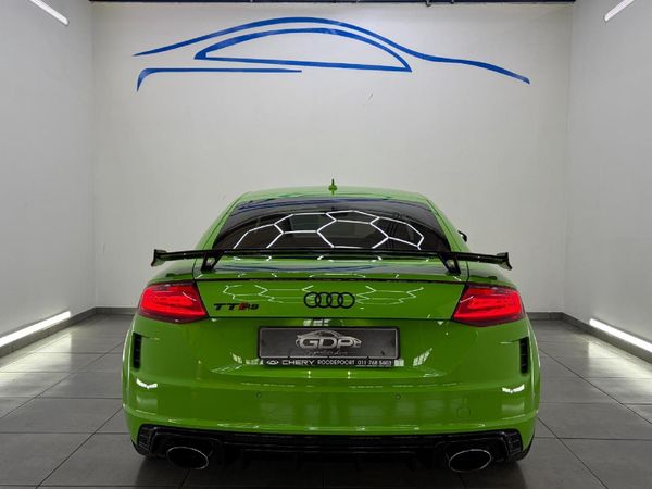 2022-Audi-TT-RS-Coupe-quattro-Auto-294kW image:1