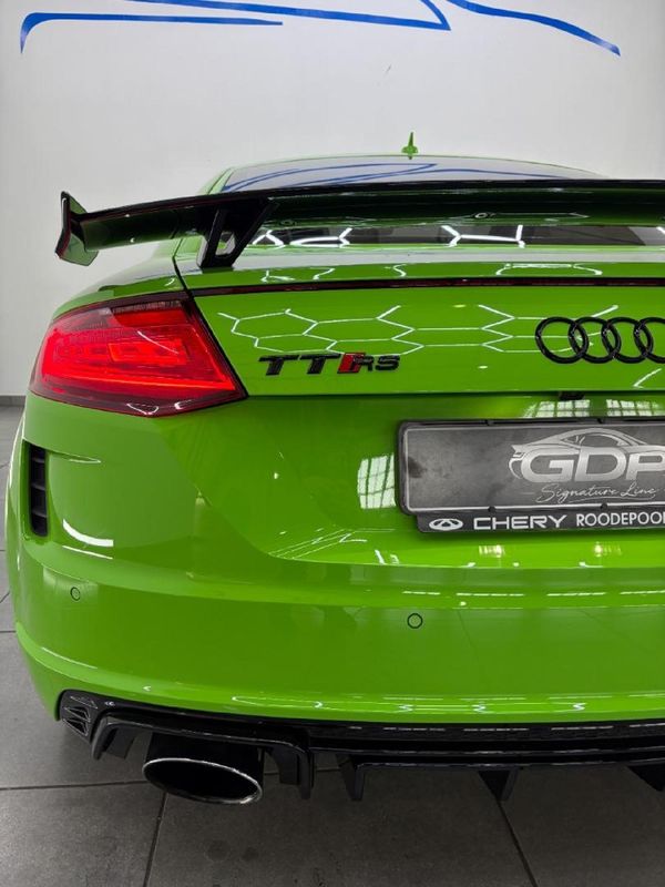 2022-Audi-TT-RS-Coupe-quattro-Auto-294kW image:8