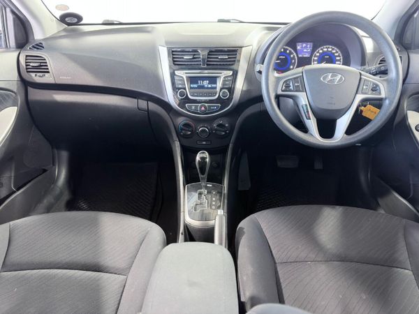 2017-Hyundai-Accent-16-GLS-Fluid-Auto image:10