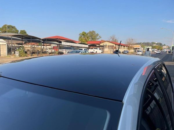 2024-Volkswagen-Polo-14-Comfortline-5-dr image:12