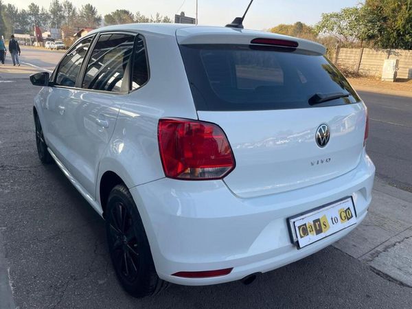 2024-Volkswagen-Polo-14-Comfortline-5-dr image:5