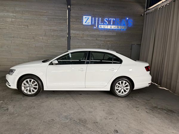 2016-Volkswagen-Jetta-GP-14-TSI-Comfortline-Auto image:2