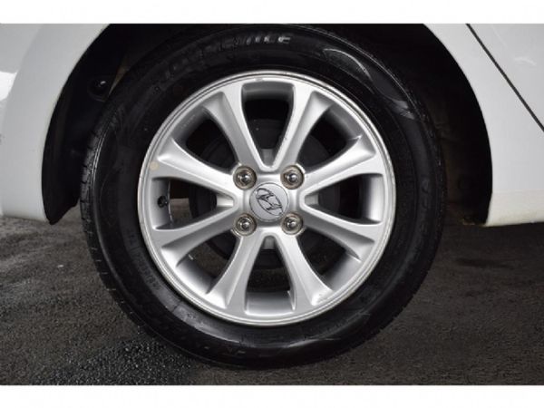 2020-Hyundai-Grand-i10-12-Fluid-Cargo-Panel-Van image:6