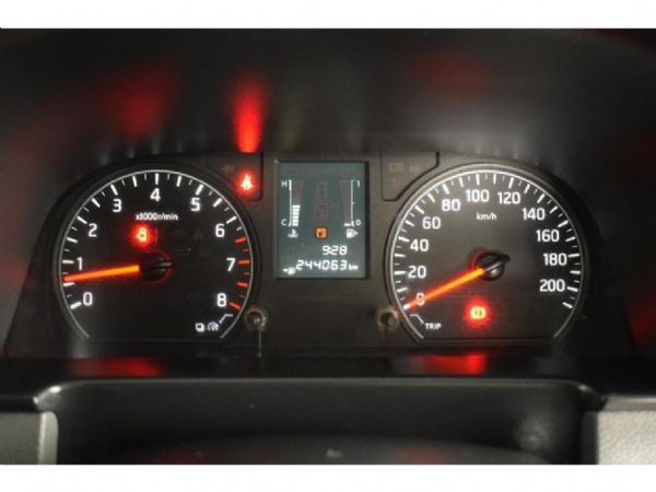 2020-Nissan-NV350-25i-Wide-Panel-Van image:9