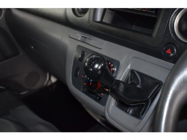 2020-Nissan-NV350-25i-Wide-Panel-Van image:8
