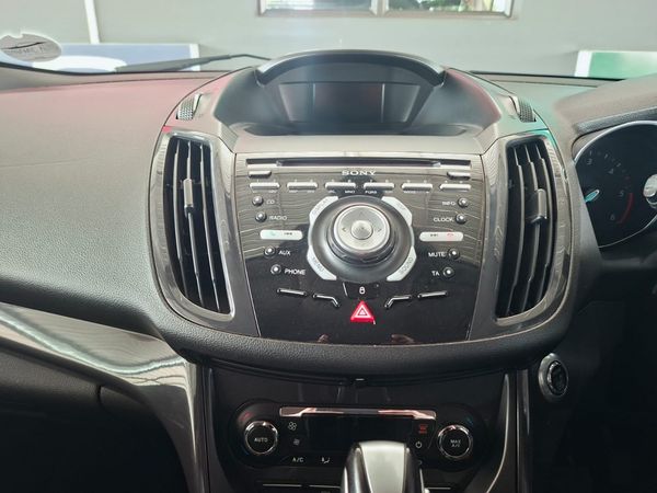 2016-Ford-Kuga-20-TDCi-Titanium-AWD-Auto image:12