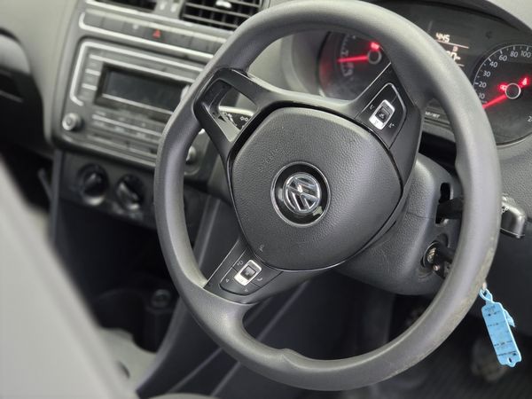 2020-Volkswagen-Polo-Vivo-14-Trendline-5-dr image:1