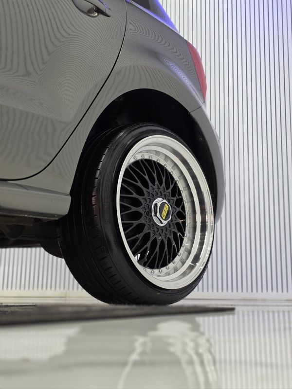 2020-Volkswagen-Polo-Vivo-14-Trendline-5-dr image:8