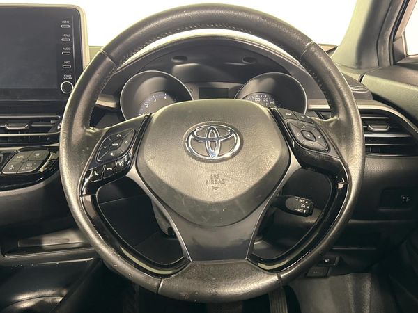 2020-Toyota-C-HR-12T-Plus-Auto image:11