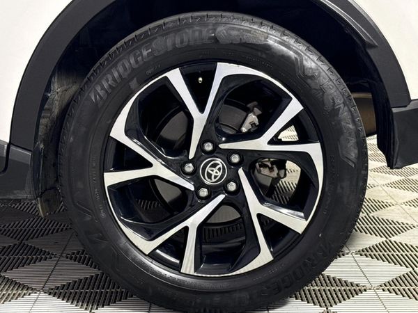2020-Toyota-C-HR-12T-Plus-Auto image:6