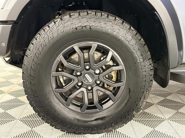 2023-Ford-Ranger-30-V6-Bi-Turbo-Ecoboost-Raptor-4x4-Auto image:4