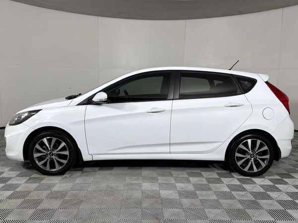 2018-Hyundai-Accent-16-Fluid-5-dr image:12