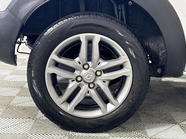 2023-Renault-Triber-10-Intens image:7