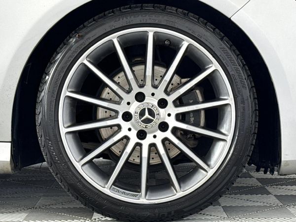 2018-Mercedes-Benz-CLA-200-AMG-Auto image:4
