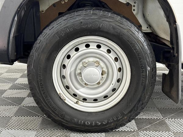 2021-Isuzu-D-Max-250-HO-Fleetside-Safety-Single-Cab image:2