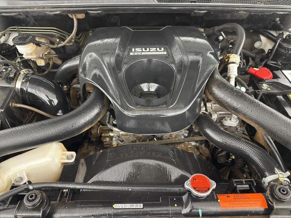 2021-Isuzu-D-Max-250-HO-Fleetside-Safety-Single-Cab image:8