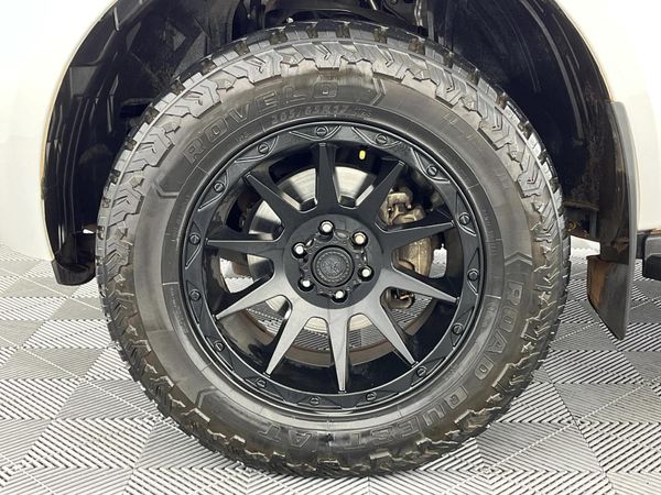 2025-Nissan-Navara-25-DDTi-SE-Plus-Auto-Double-Cab image:4