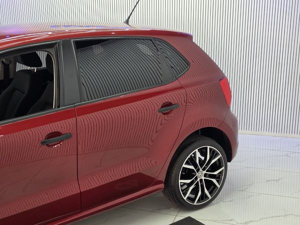 2024-Volkswagen-Polo-Vivo-14-Trendline-5-dr image:4