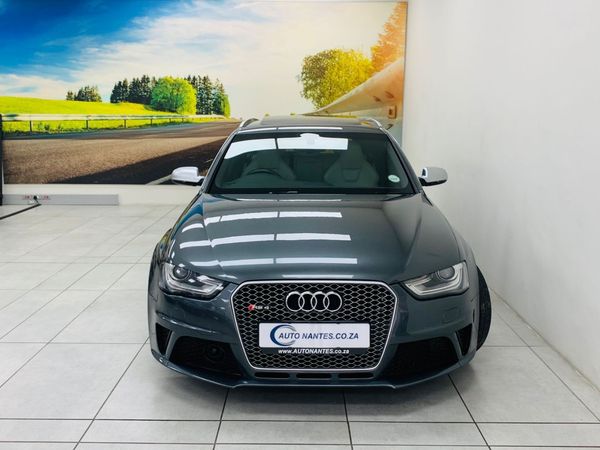 2014-Audi-RS4-Avant-quattro-Auto image:1