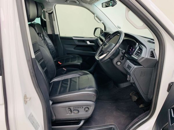 2023-Volkswagen-Caravelle-T61-20-BiTDI-Highline-Auto-4Motion-146kW image:4