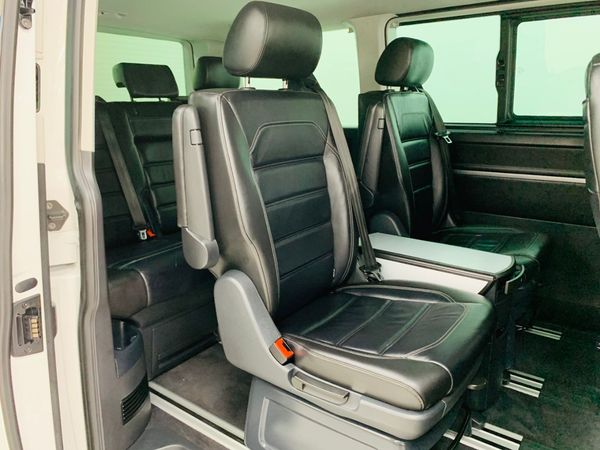 2023-Volkswagen-Caravelle-T61-20-BiTDI-Highline-Auto-4Motion-146kW image:8