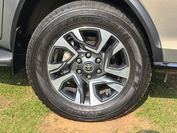 2024-Toyota-Fortuner-24-GD-6-RB-Auto image:11