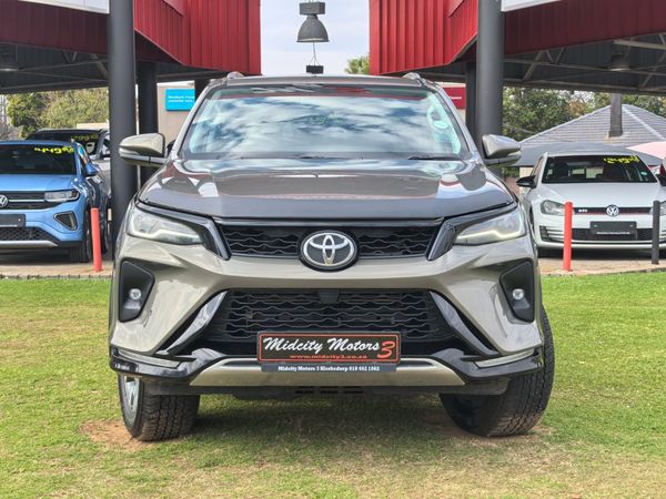 2024-Toyota-Fortuner-24-GD-6-RB-Auto image:1
