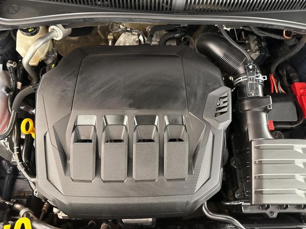 2025-Volkswagen-Polo-20-GTI-Auto-147kW image:14