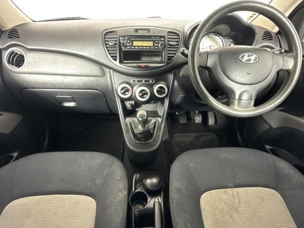 2010-Hyundai-i10-12-GLS image:1