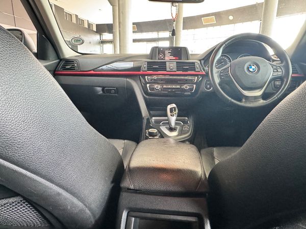 2016-BMW-3-Series-318i-Auto image:7