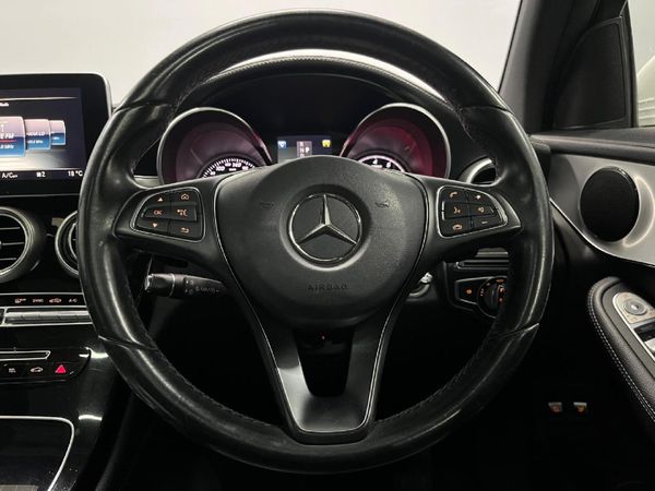 2015-Mercedes-Benz-GLC-300 image:15