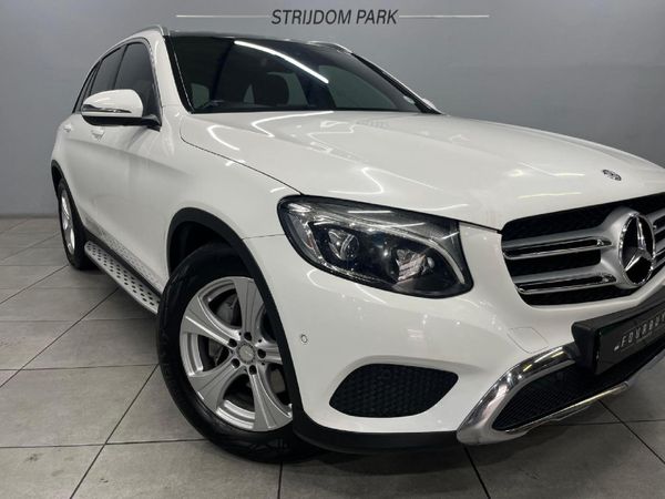 2015-Mercedes-Benz-GLC-300 image:2