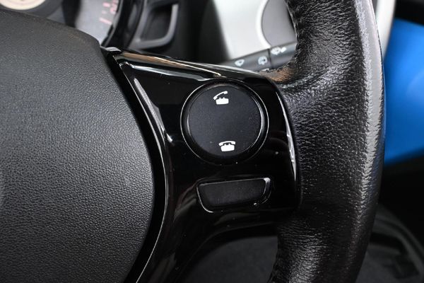 2018-Toyota-Aygo-10-X-Cite-5-dr image:17