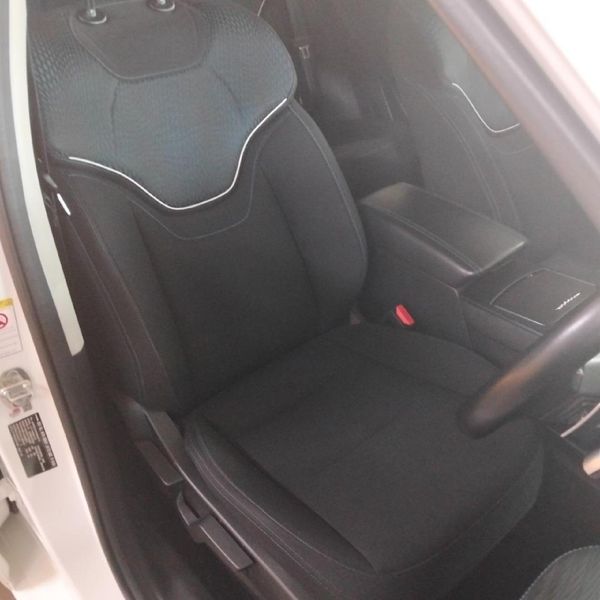 2022-Haval-Jolion-15T-Premium-Auto image:5