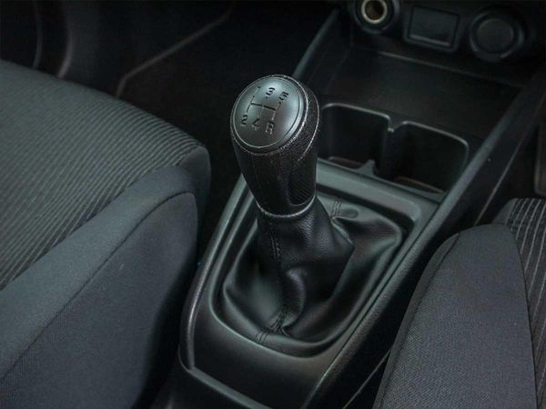 2026-Suzuki-Ertiga-15-GA image:14