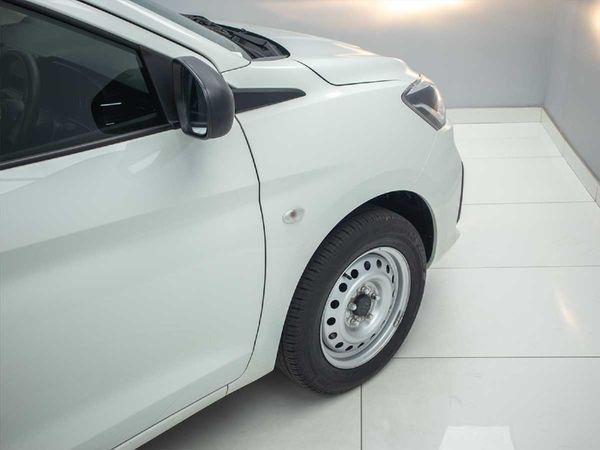 2026-Suzuki-Ertiga-15-GA image:6