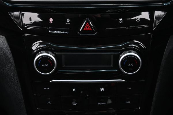2026-Mahindra-XUV-3XO-12T-AX5 image:15