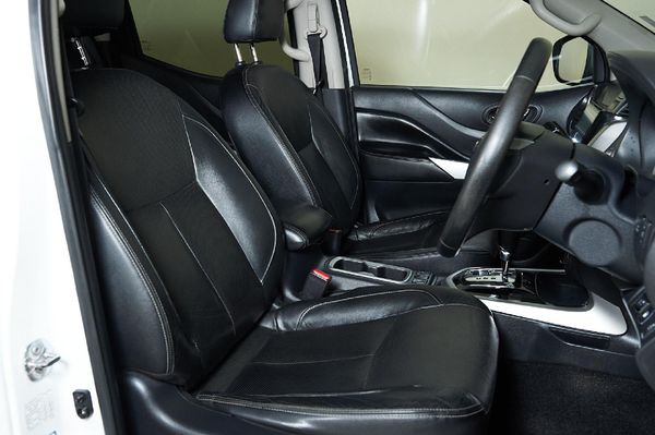 2017-Nissan-Navara-23D-LE-4x4-Auto-Double-Cab image:11