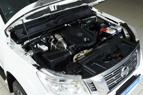 2017-Nissan-Navara-23D-LE-4x4-Auto-Double-Cab image:15