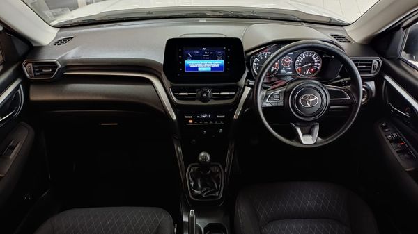 2024-Toyota-Urban-Cruiser-15-XS image:5
