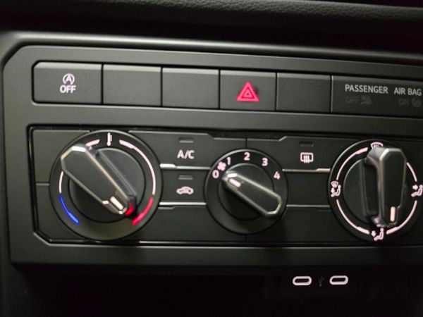 2025-Volkswagen-T-Cross-10-TSI-Auto image:22