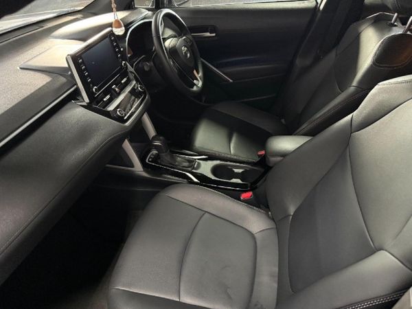 2024-Toyota-Corolla-Cross-18-XR-Hybrid image:1