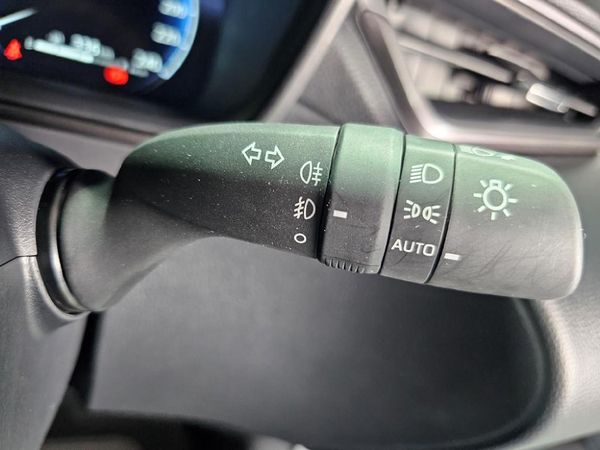 2026-Toyota-Corolla-Cross-18-GR-S image:17